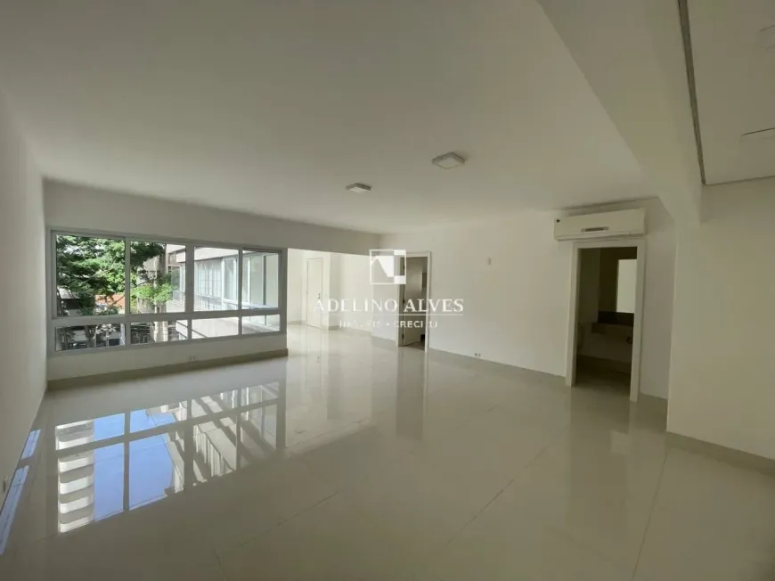 Foto 1 de Apartamento com 3 Quartos para venda ou aluguel, 160m² em Jardim América, São Paulo
