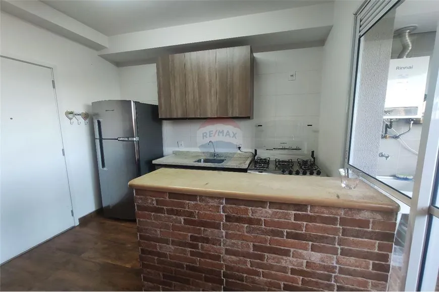 Foto 1 de Apartamento com 2 Quartos para alugar, 54m² em Jardim Tupanci, Barueri