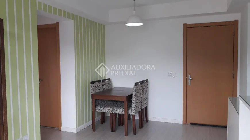 Foto 1 de Apartamento com 2 Quartos à venda, 62m² em Teresópolis, Porto Alegre