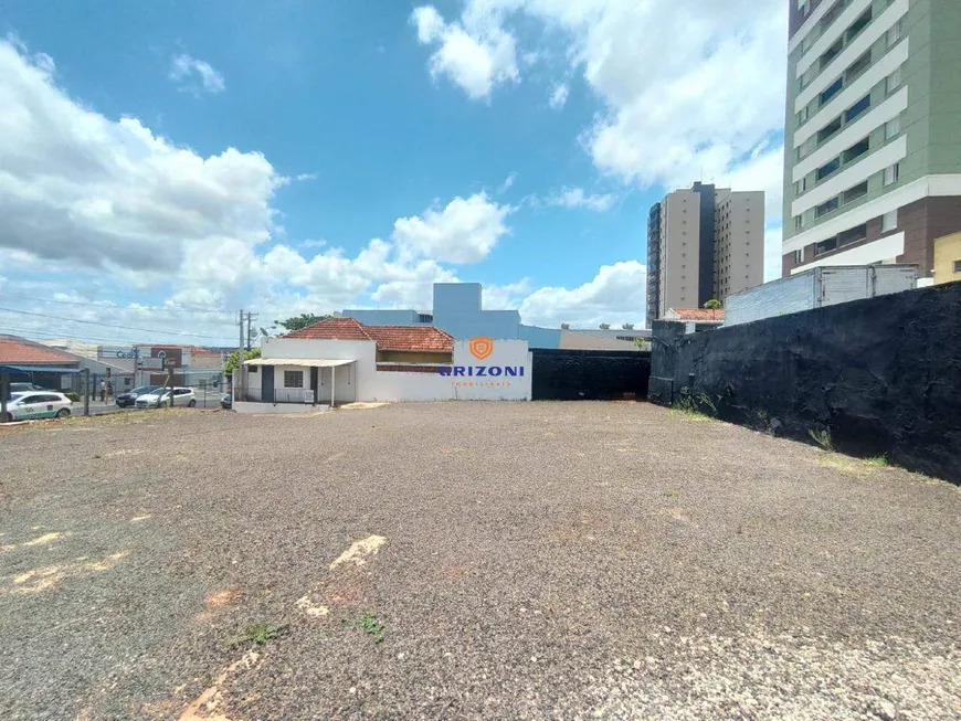 Foto 1 de com 1 Quarto para alugar, 623m² em Vila Mesquita, Bauru