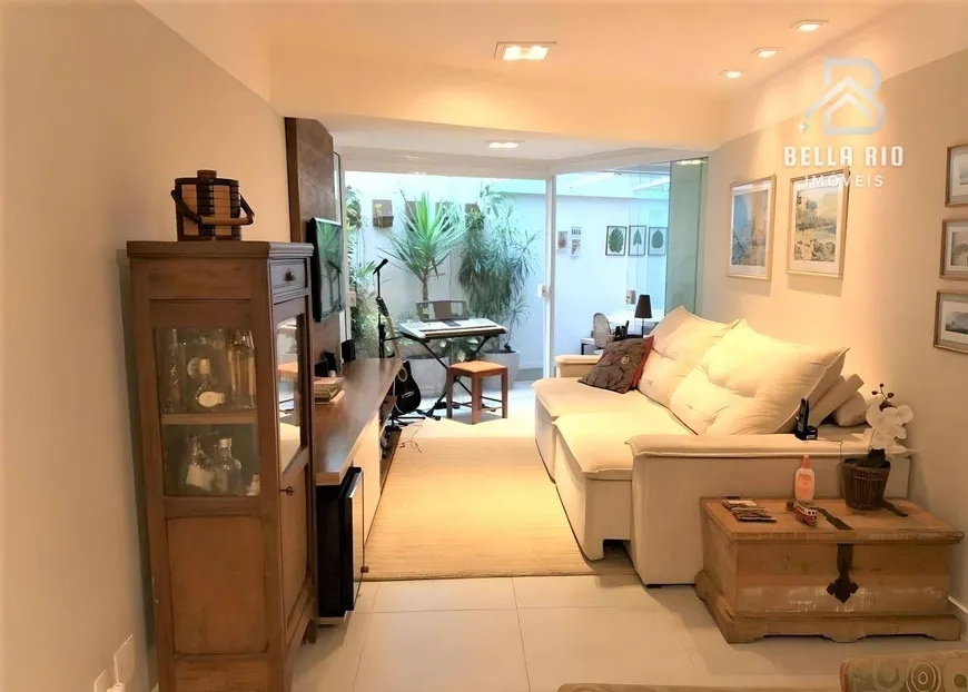Foto 1 de Apartamento com 3 Quartos à venda, 137m² em Lagoa, Rio de Janeiro