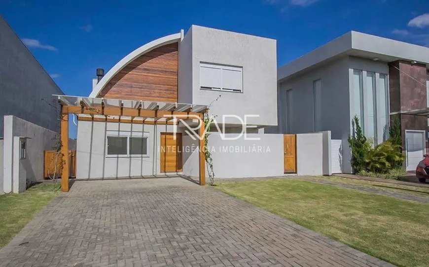 Foto 1 de Casa com 4 Quartos à venda, 334m² em Belém Novo, Porto Alegre