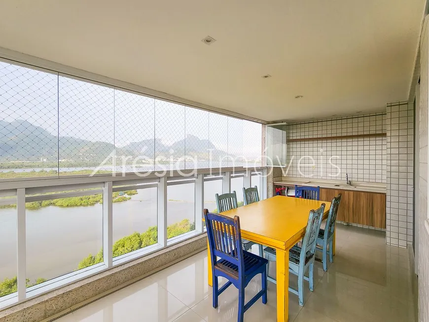 Foto 1 de Apartamento com 3 Quartos para venda ou aluguel, 152m² em Peninsula, Rio de Janeiro