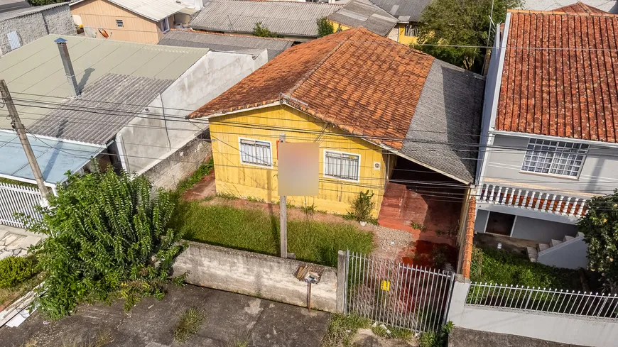 Foto 1 de Lote/Terreno à venda, 385m² em Xaxim, Curitiba