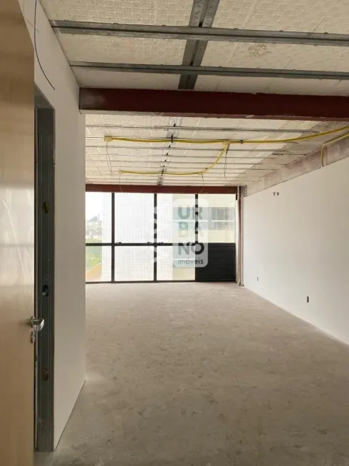 Foto 1 de Sala Comercial para alugar, 42m² em Aterrado, Volta Redonda