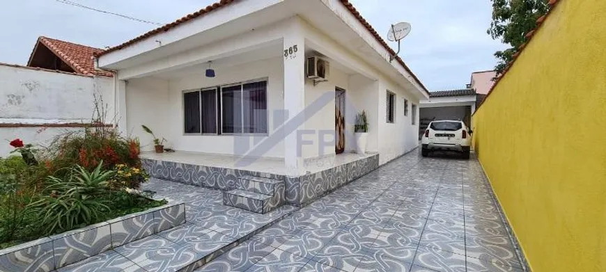 Foto 1 de Casa com 3 Quartos à venda, 133m² em Gaivota Praia, Itanhaém