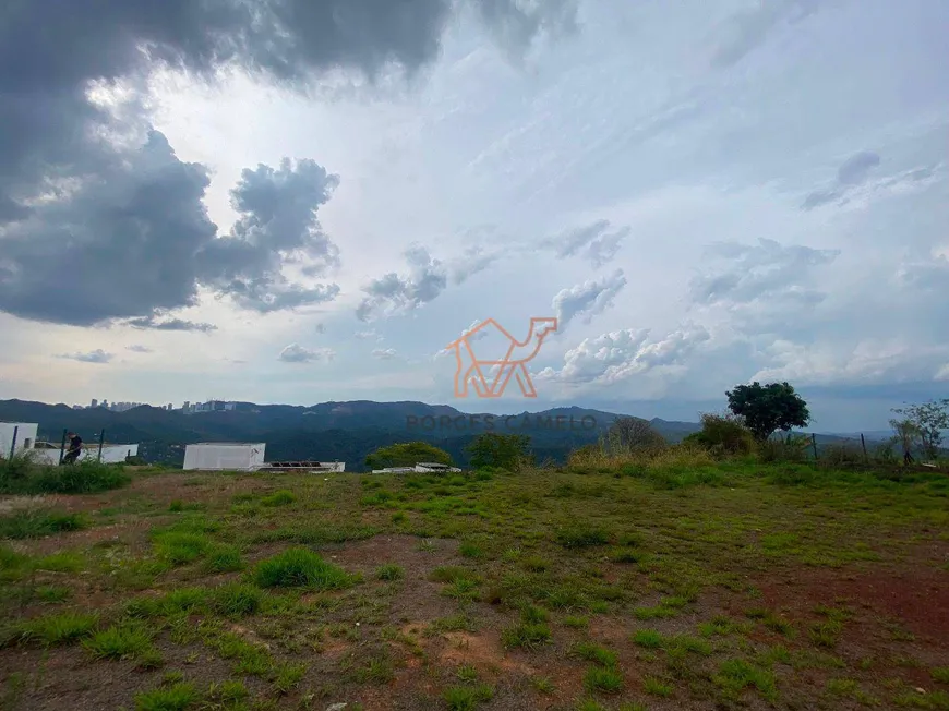 Foto 1 de Lote/Terreno à venda, 1350m² em Mirante da Mata, Nova Lima