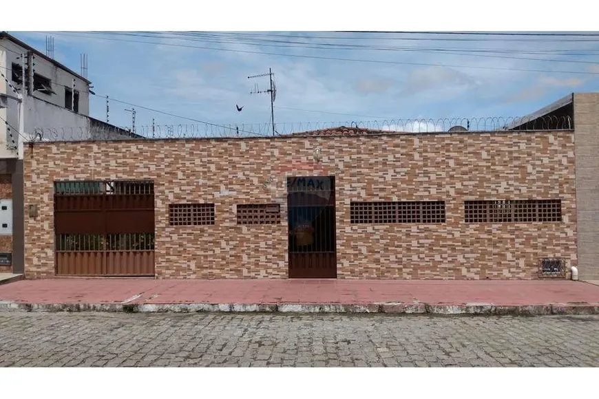 Foto 1 de Casa com 3 Quartos à venda, 191m² em Potengi, Natal