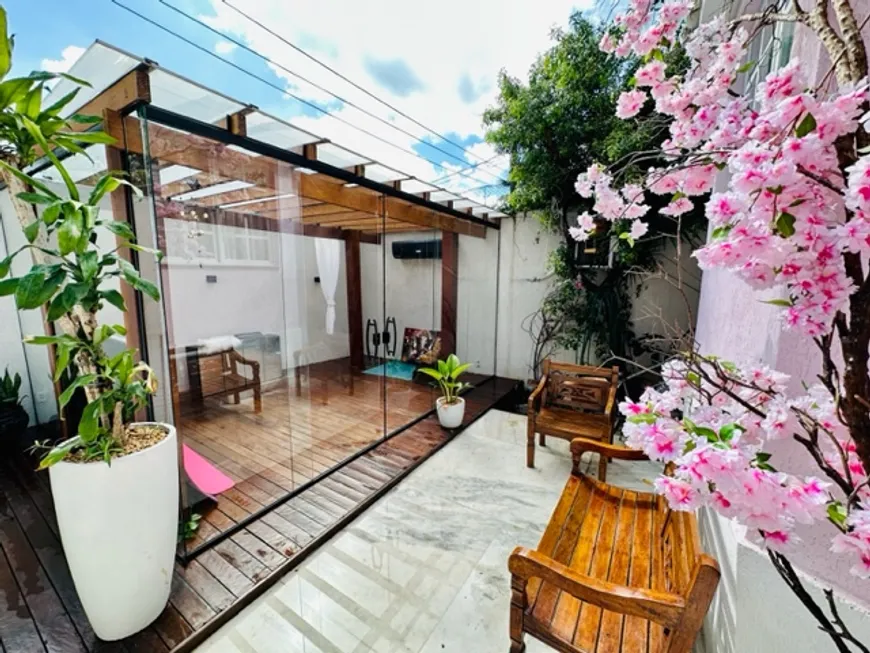 Foto 1 de Casa com 3 Quartos para venda ou aluguel, 200m² em Freguesia- Jacarepaguá, Rio de Janeiro