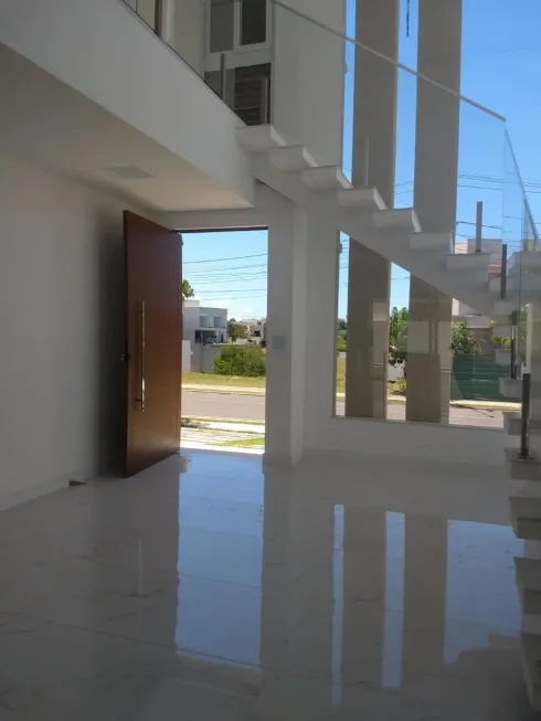 Foto 1 de Casa com 5 Quartos à venda, 266m² em Alphaville Abrantes, Camaçari