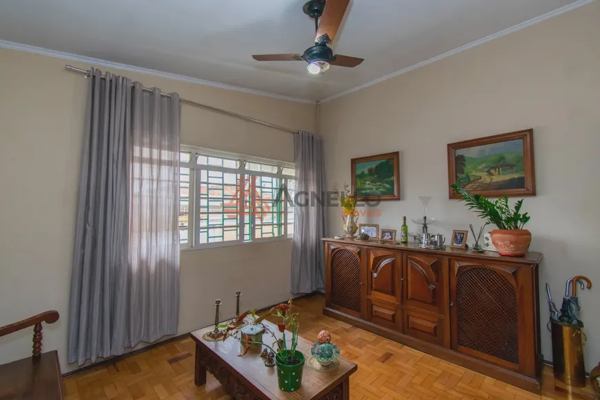 Foto 1 de Casa com 3 Quartos à venda, 256m² em Centro, Franca