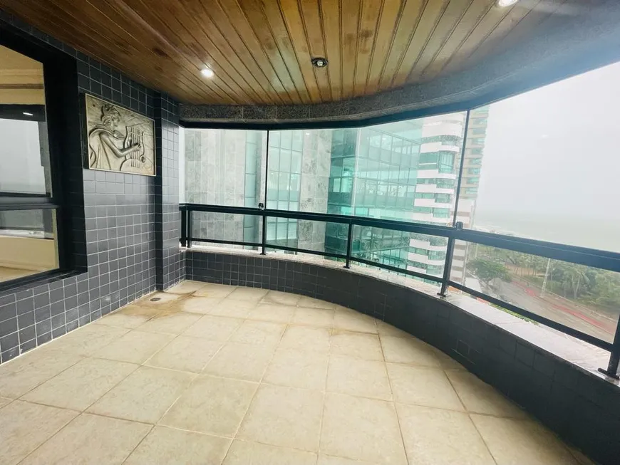 Foto 1 de Apartamento com 4 Quartos à venda, 220m² em Pina, Recife