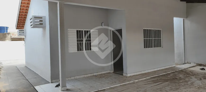 Foto 1 de Casa com 2 Quartos à venda, 52m² em Residencial Coxipo, Cuiabá