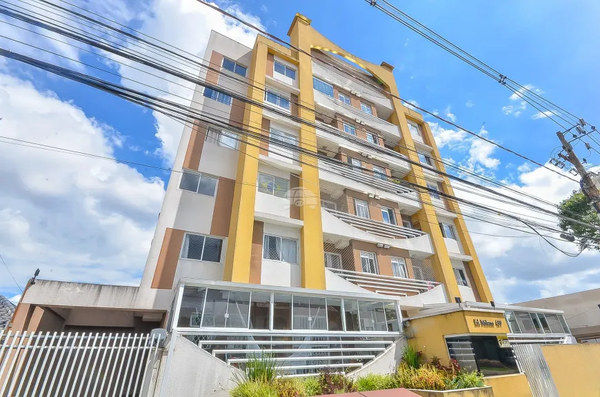 Foto 1 de Apartamento com 2 Quartos à venda, 54m² em Capão Raso, Curitiba