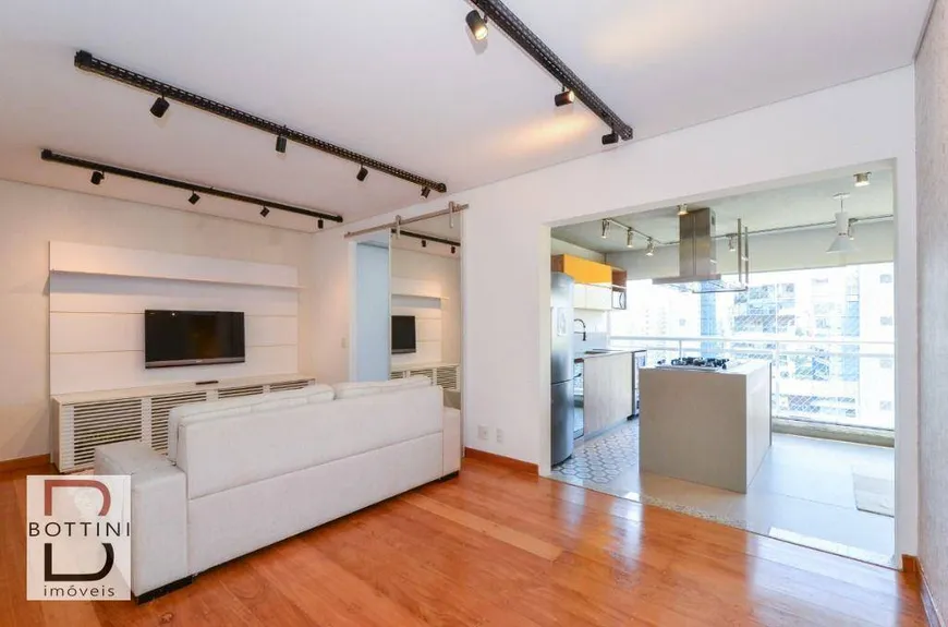 Foto 1 de Apartamento com 3 Quartos à venda, 107m² em Brooklin, São Paulo
