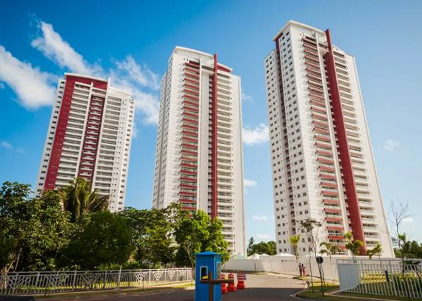 Foto 1 de Apartamento com 3 Quartos à venda, 134m² em Patamares, Salvador