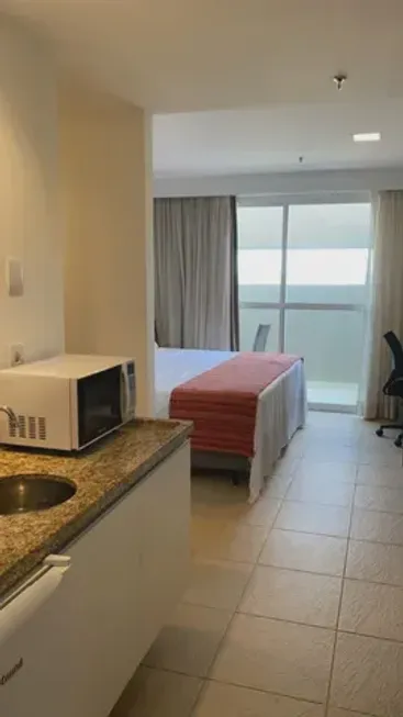 Foto 1 de Flat com 1 Quarto à venda, 35m² em Imbetiba, Macaé