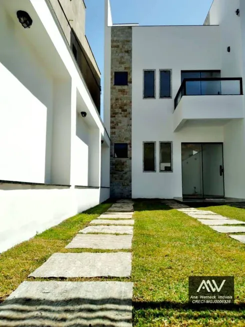 Foto 1 de Casa com 2 Quartos à venda, 135m² em Grama, Juiz de Fora