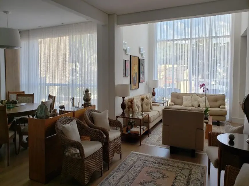Foto 1 de Apartamento com 3 Quartos à venda, 232m² em Jardim Samambaia, Jundiaí