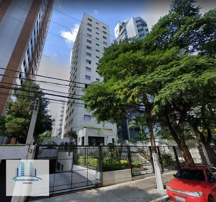 Foto 1 de Apartamento com 2 Quartos para alugar, 90m² em Moema, São Paulo