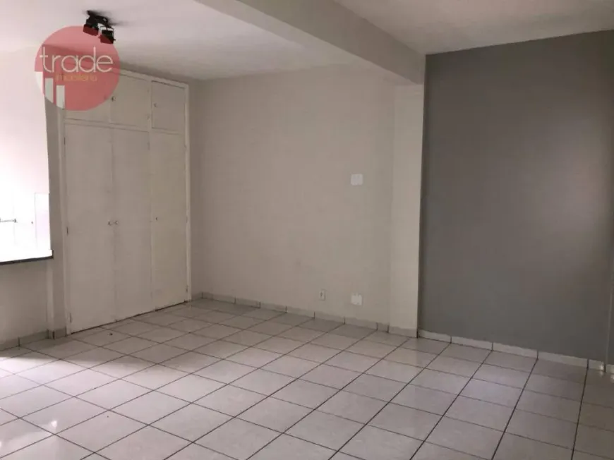 Foto 1 de Kitnet com 1 Quarto à venda, 28m² em Centro, Ribeirão Preto