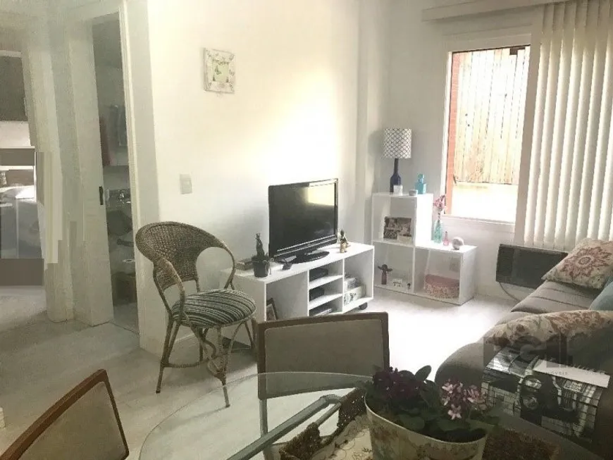 Foto 1 de Apartamento com 1 Quarto à venda, 42m² em Rio Branco, Porto Alegre
