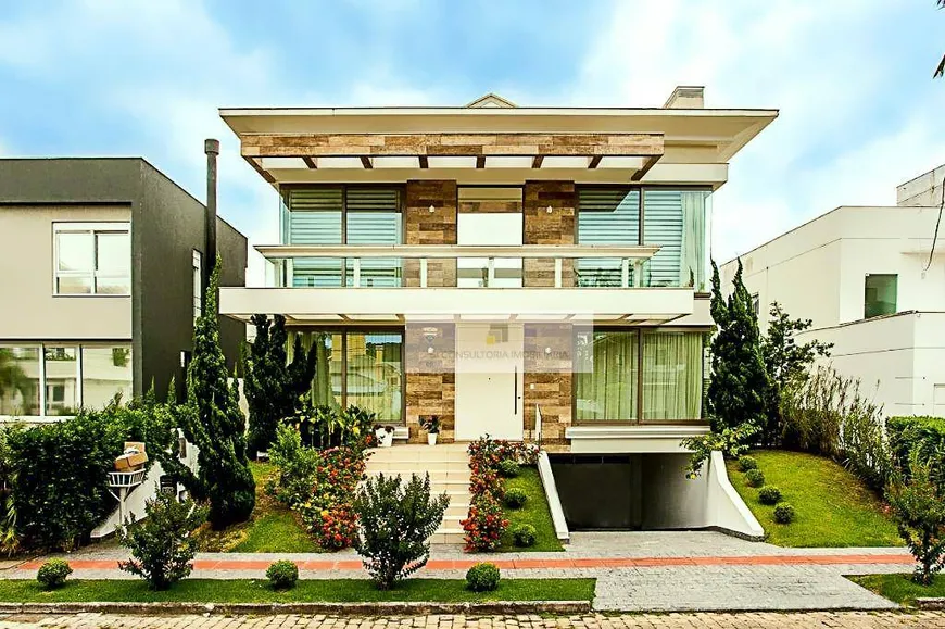 Foto 1 de Casa com 5 Quartos à venda, 495m² em Jurerê Internacional, Florianópolis