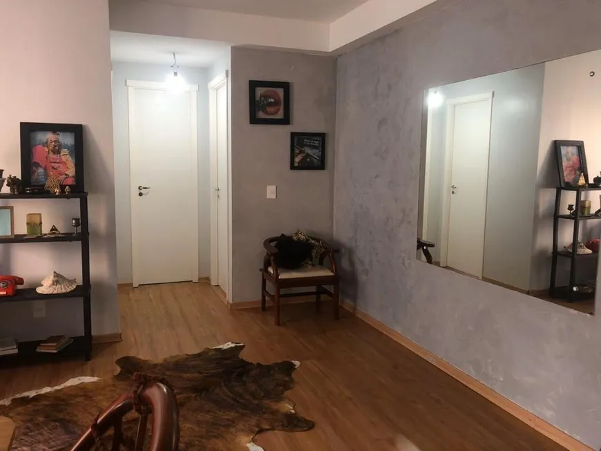 Foto 1 de Apartamento com 2 Quartos à venda, 55m² em Jardim Carvalho, Porto Alegre