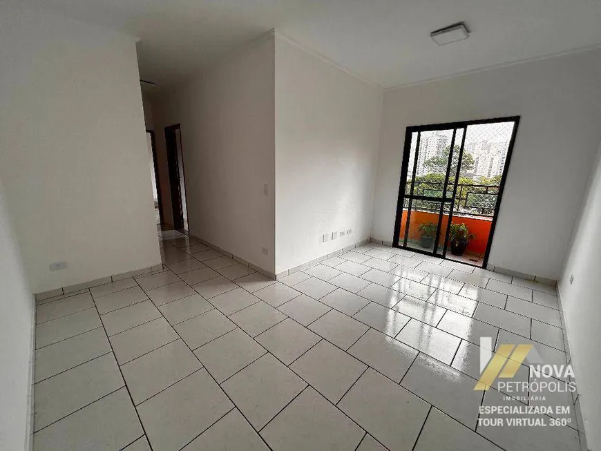 Foto 1 de Apartamento com 2 Quartos à venda, 55m² em Santa Terezinha, São Bernardo do Campo