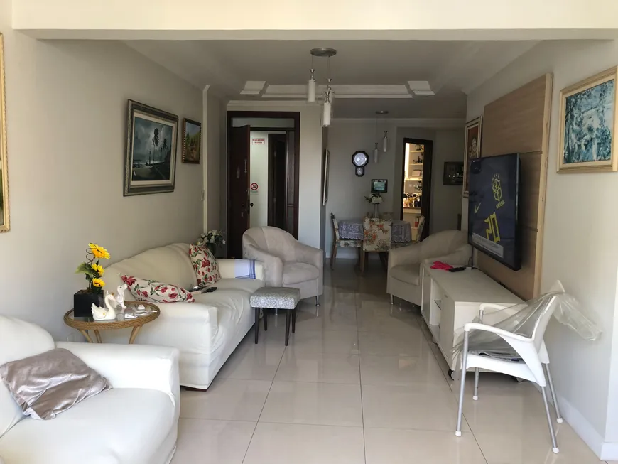 Foto 1 de Apartamento com 4 Quartos à venda, 122m² em Pituba, Salvador