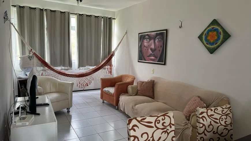 Foto 1 de Apartamento com 3 Quartos à venda, 90m² em Icarai, Caucaia