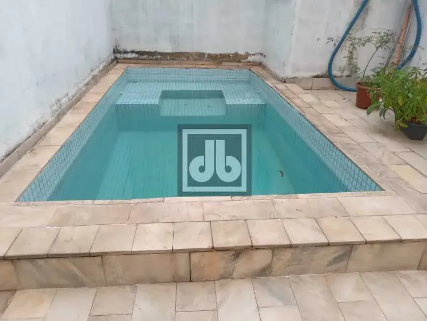 Foto 1 de Casa com 3 Quartos à venda, 150m² em Cachambi, Rio de Janeiro