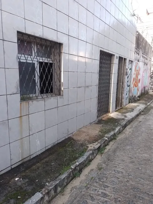 Foto 1 de Casa com 2 Quartos à venda, 80m² em Santo Amaro, Recife