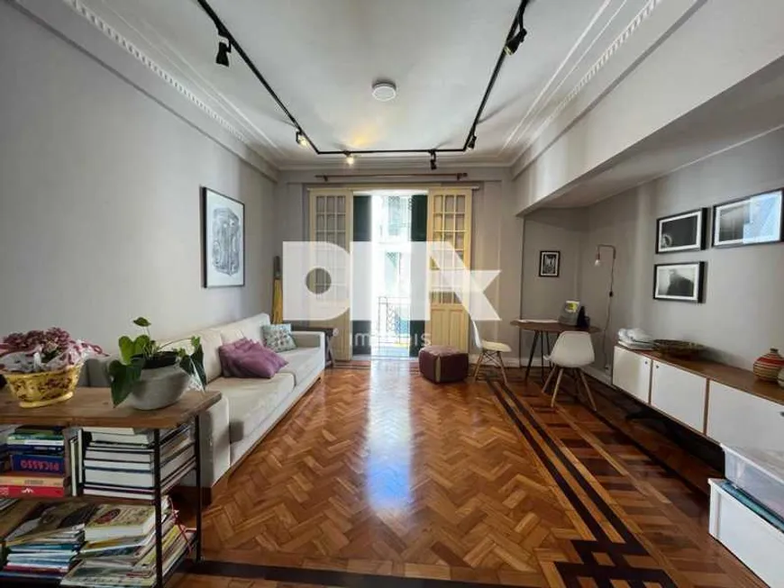 Foto 1 de Apartamento com 4 Quartos à venda, 220m² em Laranjeiras, Rio de Janeiro