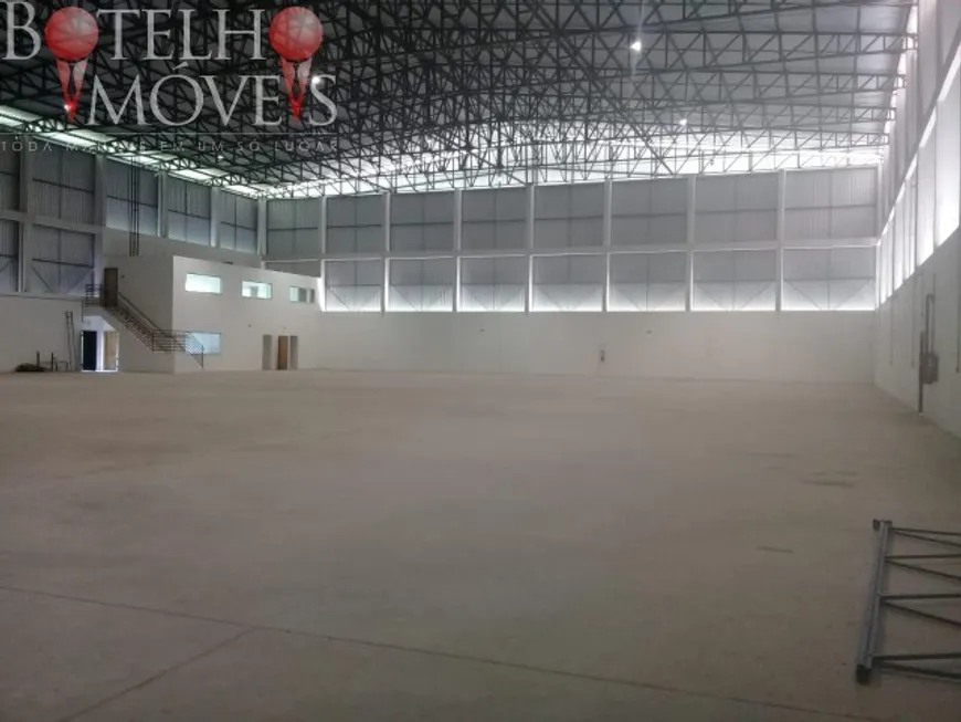 Foto 1 de Galpão/Depósito/Armazém à venda, 2500m² em Novo Israel, Manaus