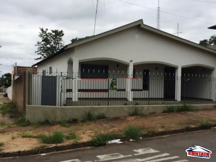 Foto 1 de Casa com 2 Quartos à venda, 270m² em Cidade Jardim, São Carlos