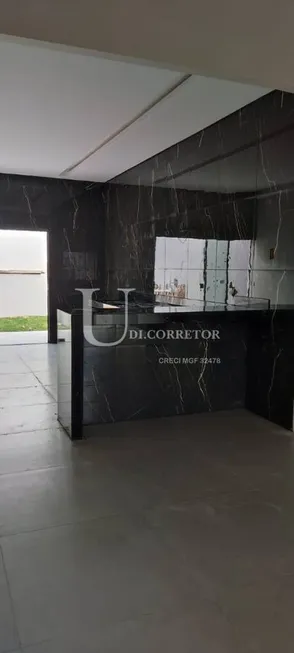 Foto 1 de Casa com 3 Quartos à venda, 150m² em Santa Rosa, Uberlândia