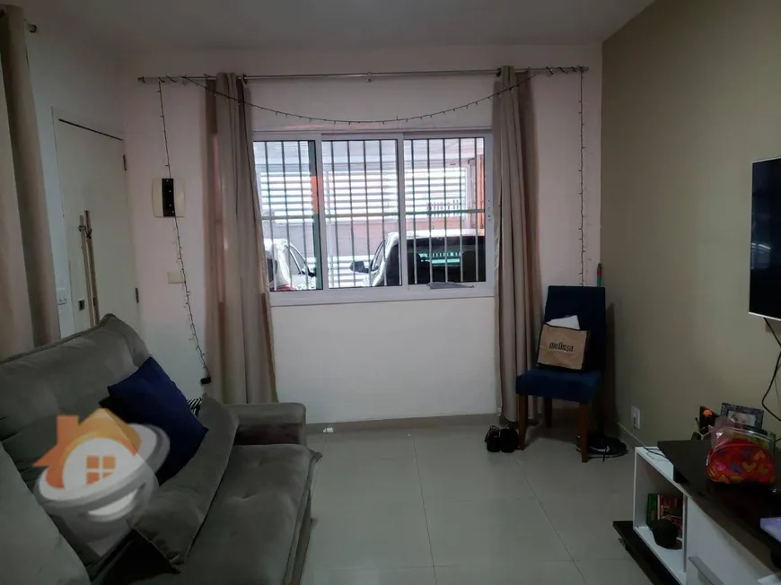Foto 1 de Casa com 3 Quartos à venda, 250m² em Conjunto Habitacional Turística, São Paulo