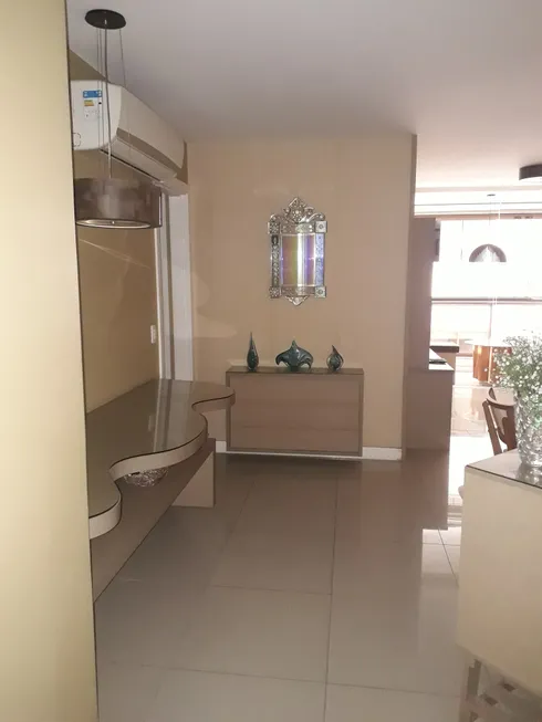 Foto 1 de Apartamento com 3 Quartos à venda, 98m² em Icaraí, Niterói