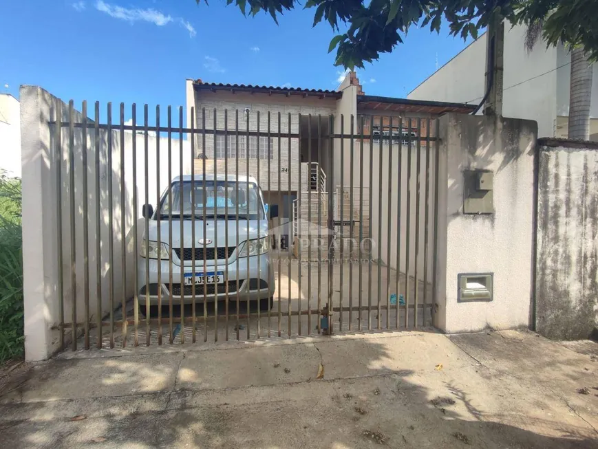 Foto 1 de Casa com 2 Quartos à venda, 62m² em , Ibiporã