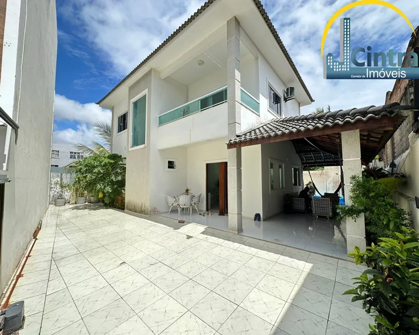 Foto 1 de Casa de Condomínio com 3 Quartos à venda, 250m² em Itapuã, Salvador