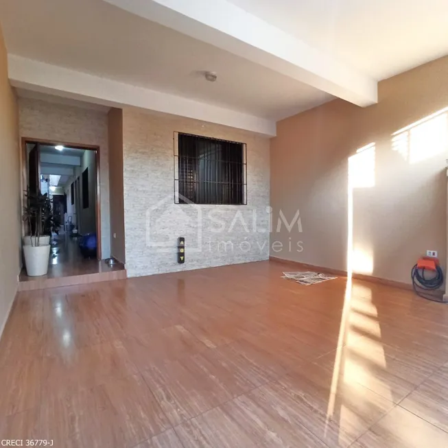 Foto 1 de Casa com 2 Quartos à venda, 120m² em Conjunto Residencial Irai, Suzano