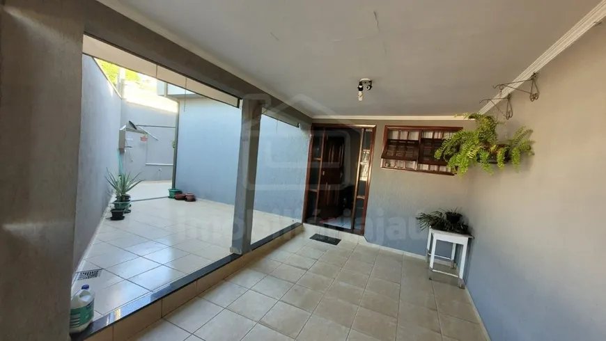 Foto 1 de Casa com 2 Quartos à venda, 73m² em Jardim Netinho Prado, Jaú