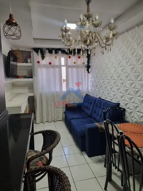 Foto 1 de Apartamento com 3 Quartos à venda, 50m² em Sitio Cercado, Curitiba