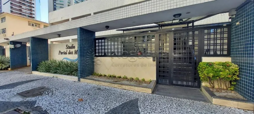 Foto 1 de Apartamento com 2 Quartos à venda, 42m² em Boa Viagem, Recife