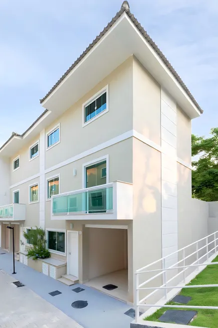 Foto 1 de Casa com 3 Quartos à venda, 157m² em Taquara, Rio de Janeiro