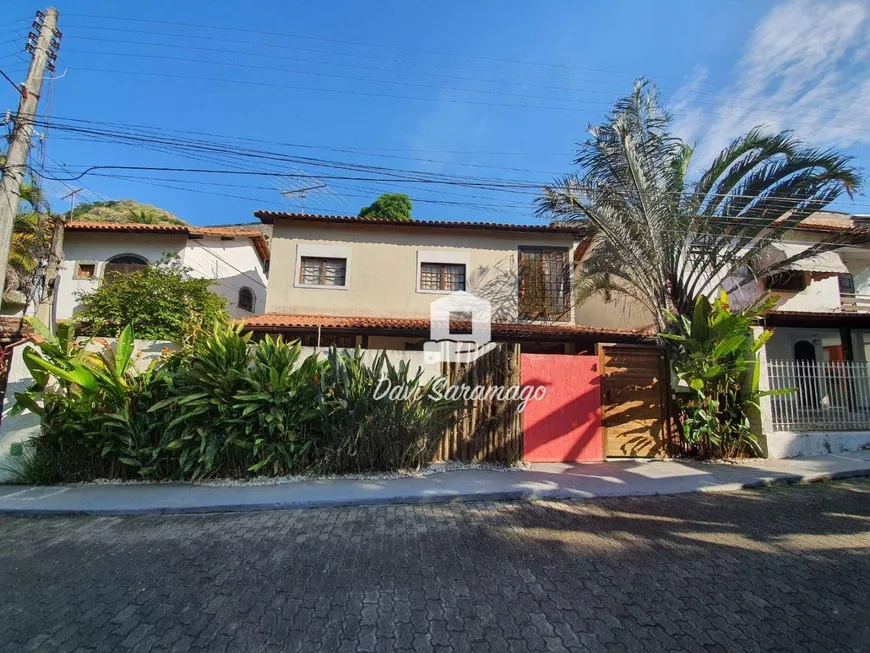 Foto 1 de Casa de Condomínio com 4 Quartos à venda, 180m² em São Francisco, Niterói