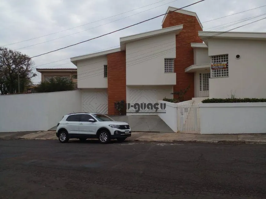 Foto 1 de Casa com 3 Quartos à venda, 258m² em Vila Henrique, Salto