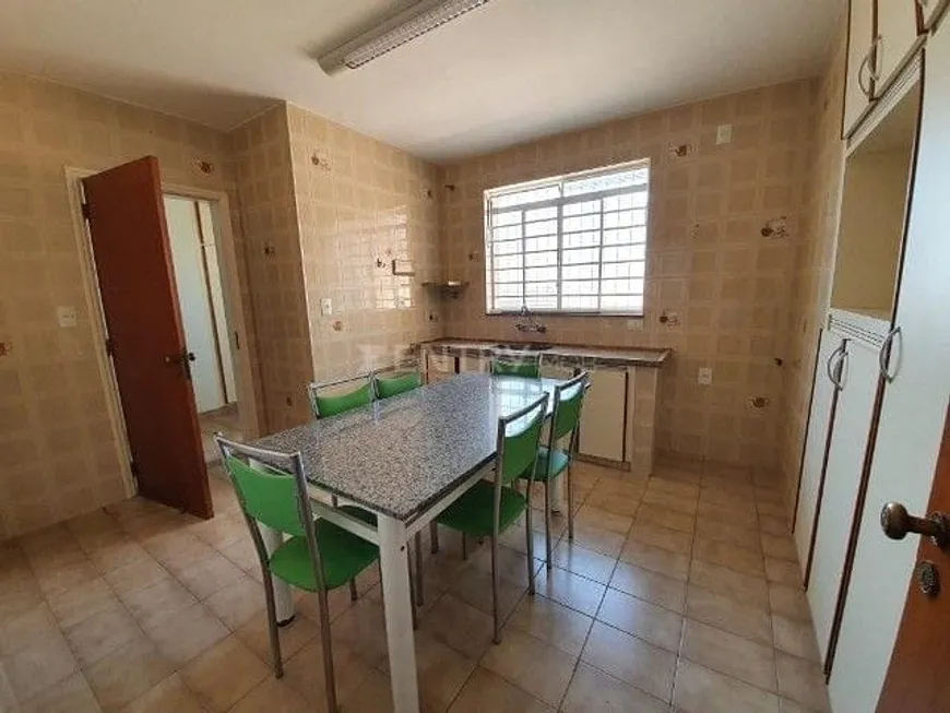 Foto 1 de Casa com 3 Quartos à venda, 207m² em VILA SAO JOSE, Várzea Paulista