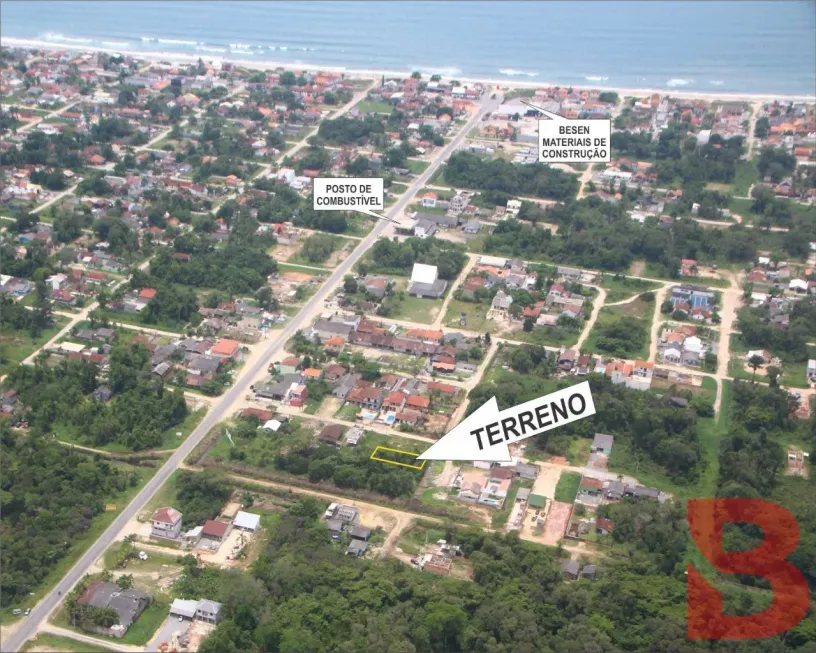 Foto 1 de Lote/Terreno à venda, 360m² em Barra do Sai, Itapoá